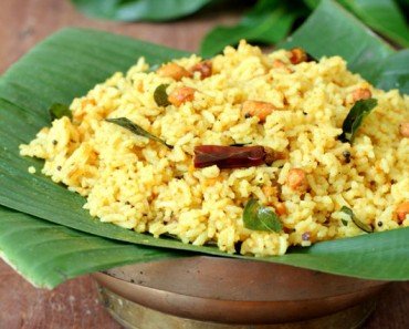 Puliyodharai Recipe / Tamarind Rice Recipe