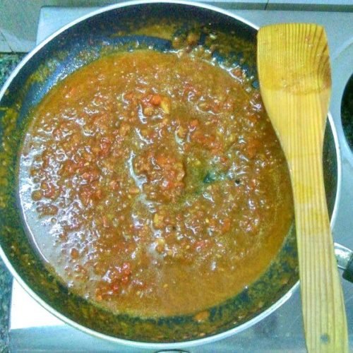 Tomato Thokku cooking process
